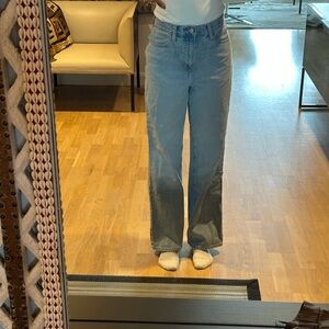 Uniqlo straight leg jeans size 25